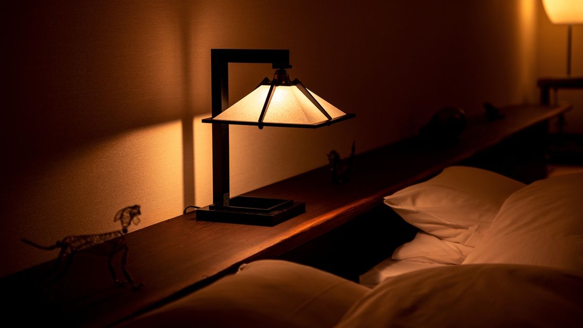 温泉旅館で聞いた謎の音、旅を楽しむ視点