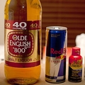 エナジードリンクとアルコールを混ぜて飲むと脳機能が低下か 英の研究結果