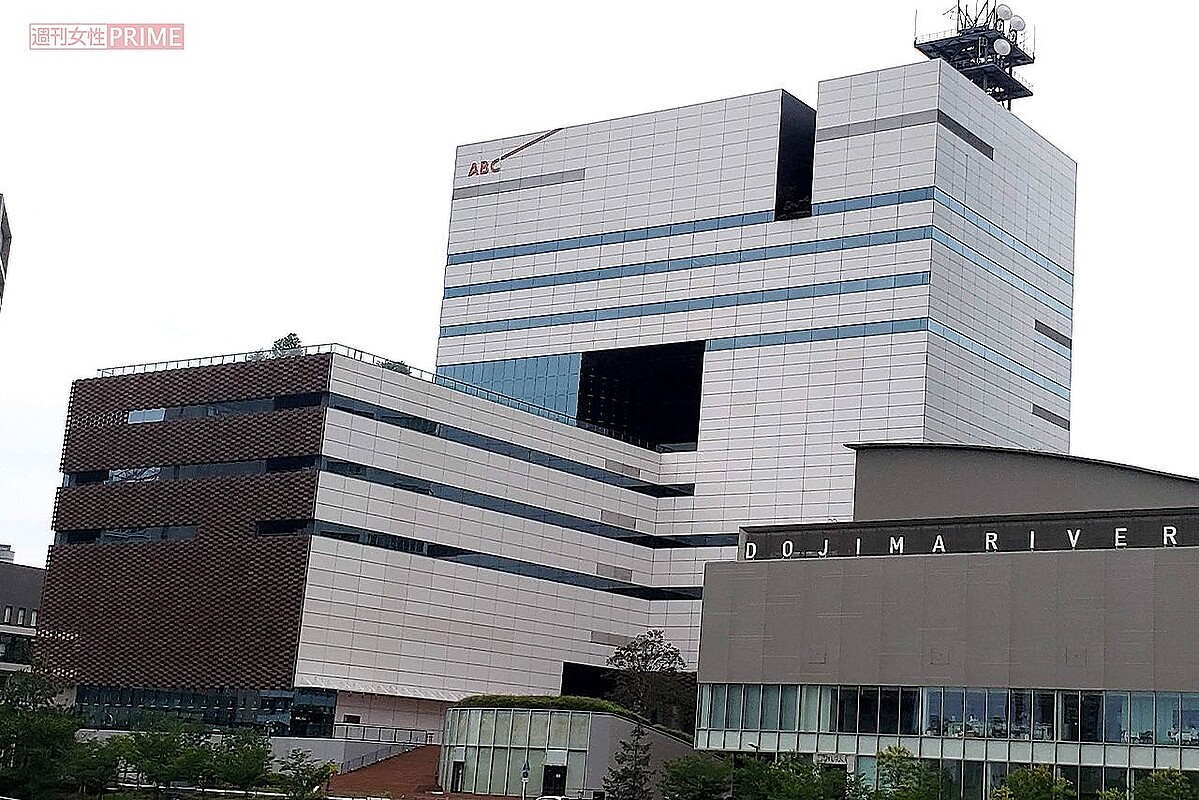 朝日放送　撮影／編集部