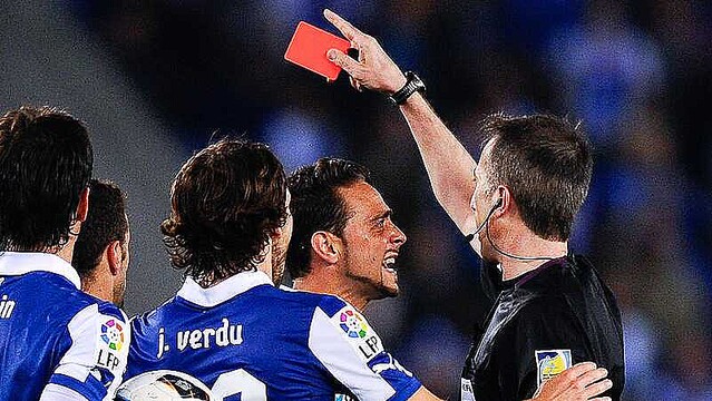 歴史上 最も多くのレッドカードを受けた選手 ベスト5 ライブドアニュース