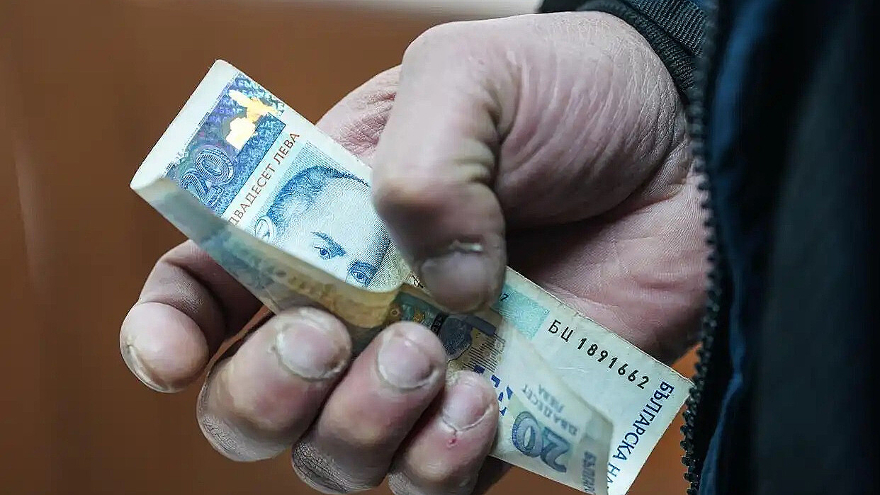 ブルガリアがユーロの採用で21番目のユーロ圏加盟国に (2026年1月4日掲載) - ライブドアニュース