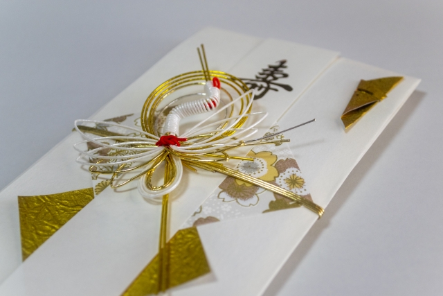 友人のご祝儀が“1万5000円”の衝撃　理由を聞くと「スピーチ代を抜いておいた」という“セルフ天引き”だった