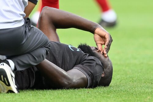 左太もも大腿直筋を断裂したルカク 手術を回避する見通し