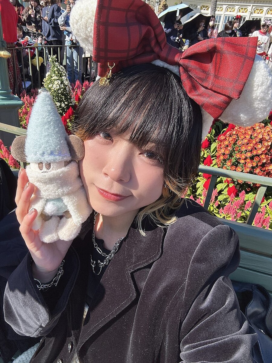 衣装＆シャボン玉の演出に感動！ ディズニー・クリスマスの新ショー