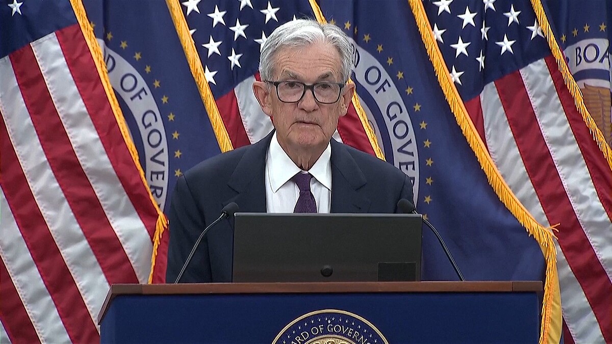 FRBが金利を据え置き パウエル議長「今後の利下げはデータに基づき判断」 自身の捜査について言及を避ける (2026年1月29日掲載) -  ライブドアニュース