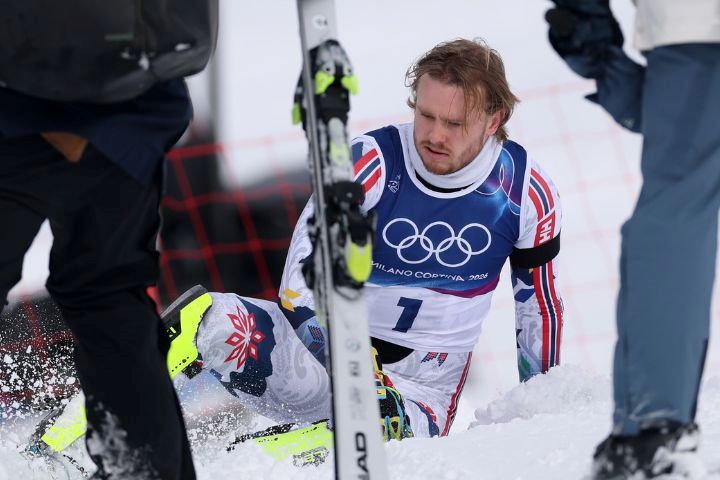 男子回転2回目に途中棄権となったマグラス「たまには森の中へ...」