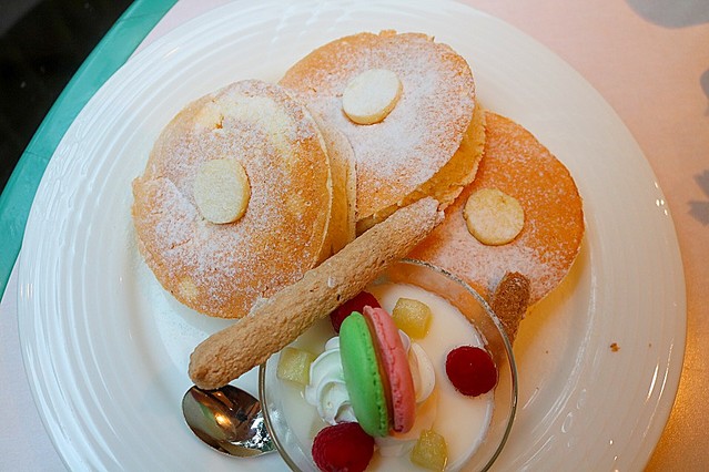 奇跡のふわふわ食感 ニューオータニインのオリジナルパンケーキが絶品すぎる ライブドアニュース