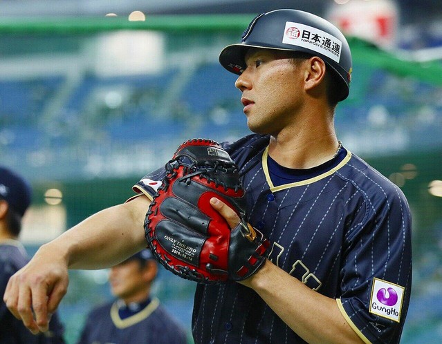 炭谷の「貢献度」とは(写真:長田洋平/アフロスポーツ)