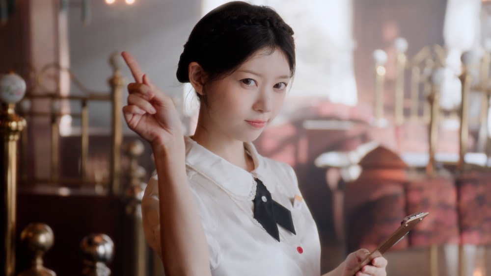 ILLIT「Sunday Morning」MVティザー公開、制服ルックが可愛い