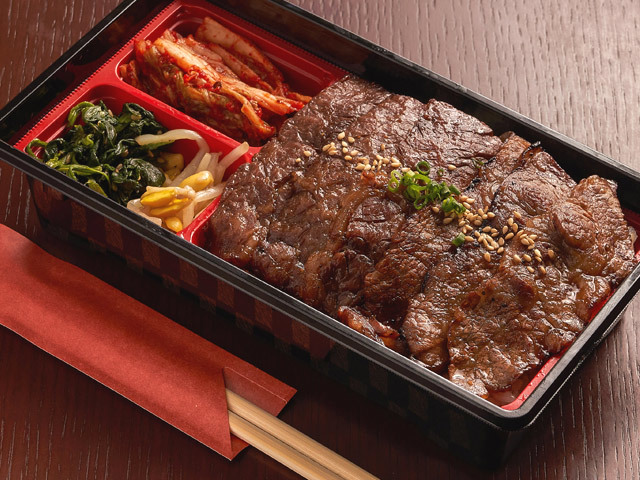 上野の人気焼肉店が本気を出した黒毛和牛の豪華弁当は 旨いに決まっている ライブドアニュース