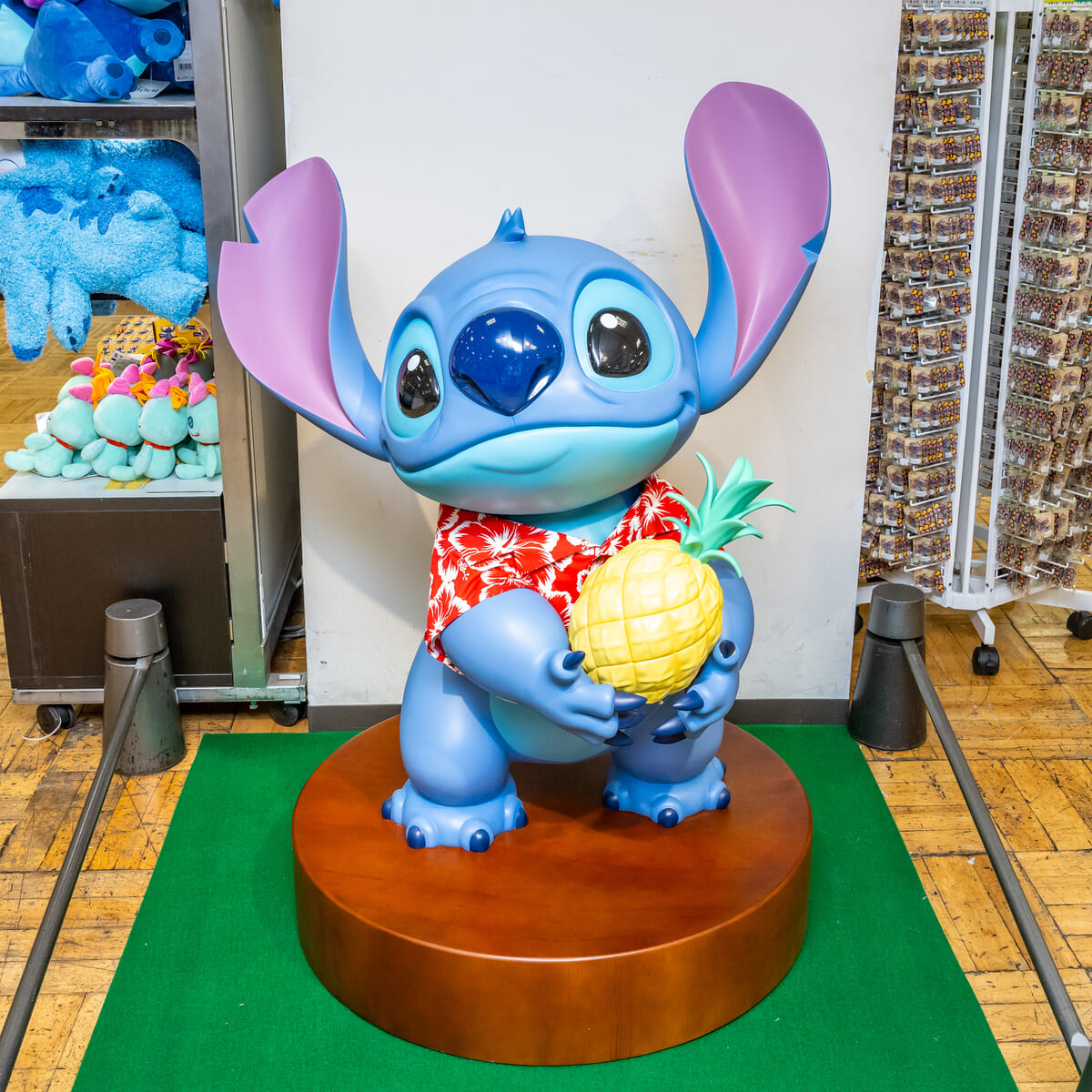 ミッキーマウス 75周年記念 木製ボックス ドリンクキャリー コカコーラコラボ ミッキーマウス 75周年記念 木製ボックス ドリンクキャリー コカコーラ