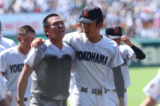 智弁和歌山に敗れた横浜・織田翔希【写真:加治屋友輝】