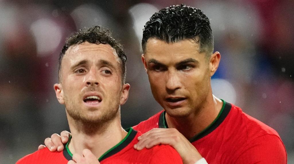 ロナウド、悲劇の事故死に見舞われた同胞ジョタの葬儀を欠席…SNSで批判されるも理由が判明