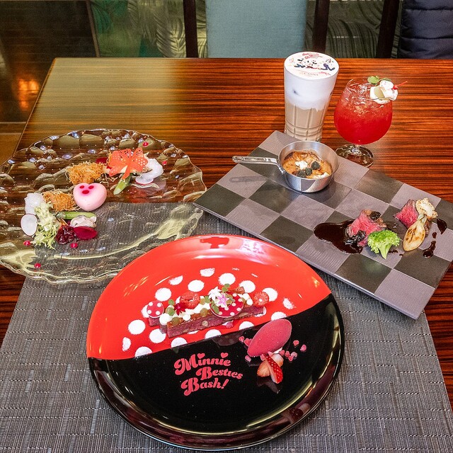 ハートやドット柄がおしゃれ 東京ディズニーランドホテル カンナ ミニー ベスティーズ バッシュ スペシャルメニュー ライブドアニュース