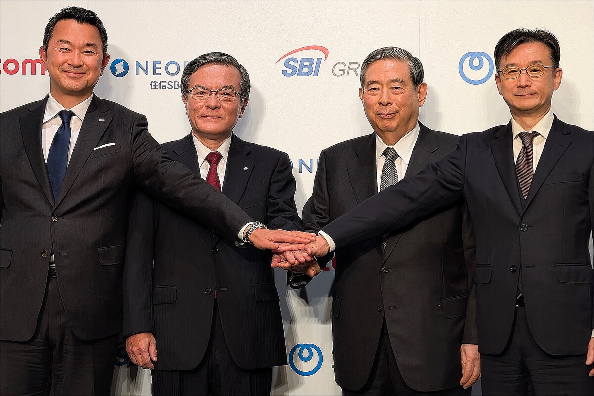 石川温の「スマホ業界 Watch」]ドコモ悲願の銀行業参入、描く未来は実現するのか - ライブドアニュース