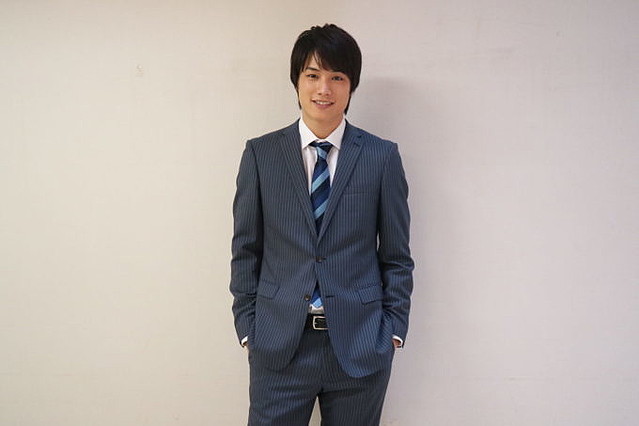 鈴木伸之、飛行機内で体験した緊急事態を明かす