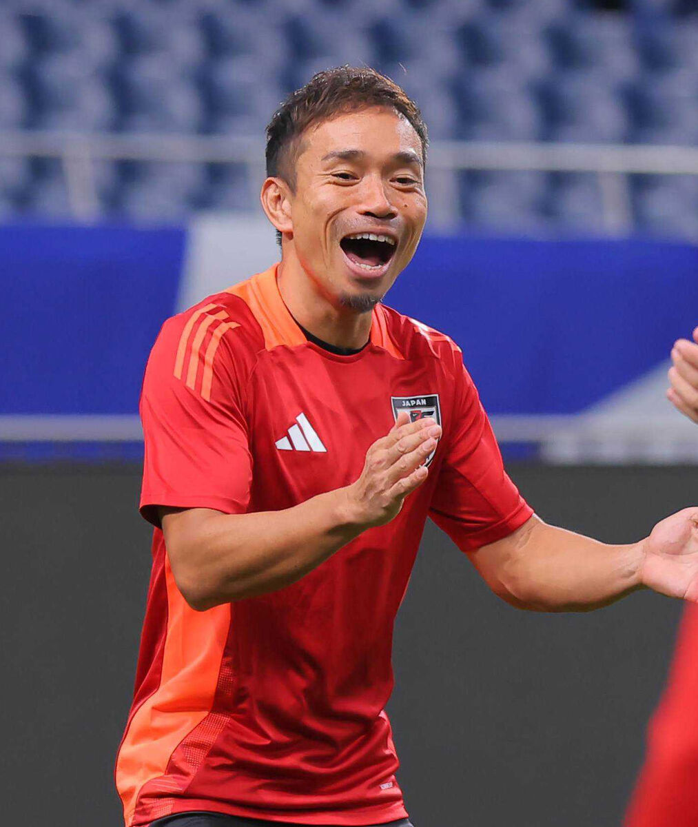 SHIZUGAKU サッカーシャツ 長袖 6番静岡学園高校静学市立船橋