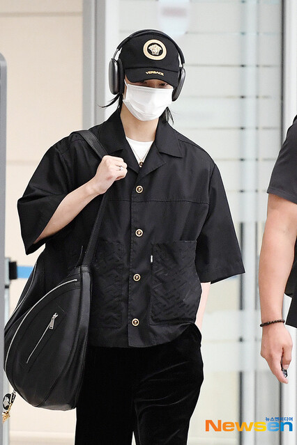 PHOTO】Stray Kids ヒョンジン、海外スケジュールを終えて帰国…洗練