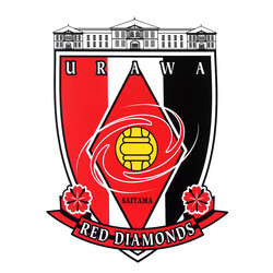 Urawa loses in a comeback to Nagoya, midfielder Watanabe Ryoma scores the lead with a powerful head shot...2 runs conceded in the final stages, losing for the first time in four games