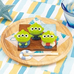 リトル グリーン メンが和菓子に 食べマスtoy Story エイリアン 7 24より全国のセブンイレブンで販売開始 ライブドアニュース