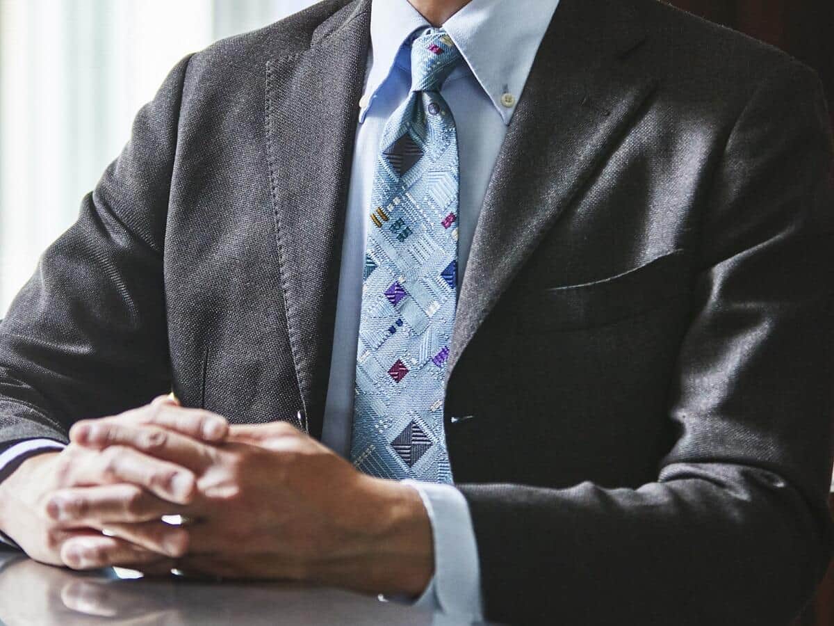 老舗・銀座田屋、「半導体」独特ネクタイが大反響 人気商品ほかにも