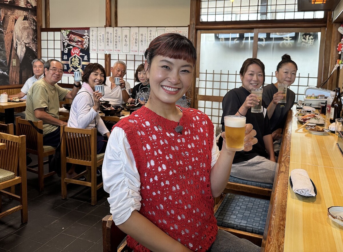  『えっ、朝から呑んじゃっていいんですか？』 ザ・背徳感＆特別感 朝から市場で最高の海鮮グルメとお酒を大満喫！８月１６日（土）夜１０時００分～ＢＳテレ東で３週連続放送 「イチバで朝呑み」 