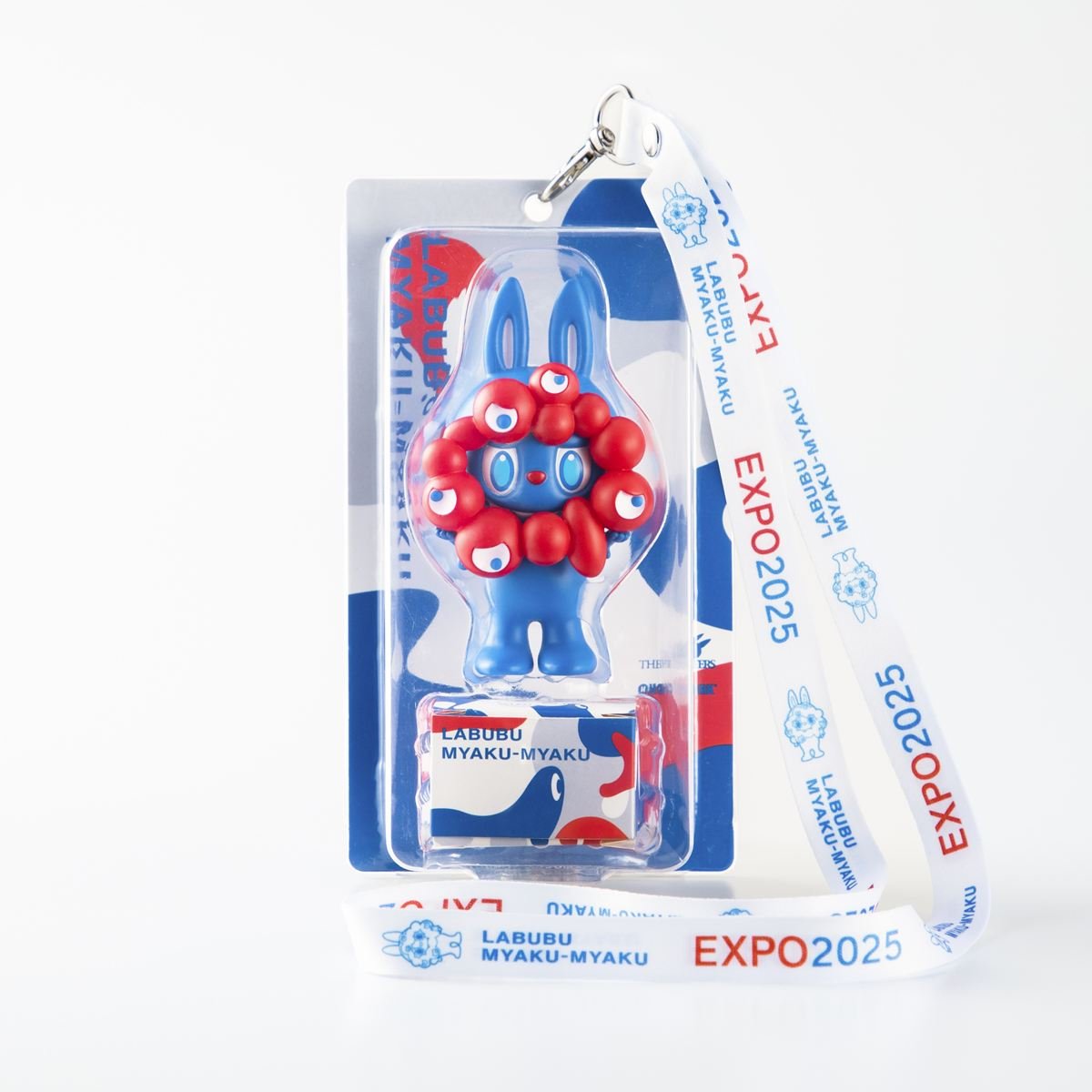週末まで限定　LABUBU MYAKU-MYAKUストラップ付フィギュア ラブブ×ミャクミャク」コラボ！ ストラップ付きフィギュア発売