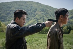 『脱走』場面写真