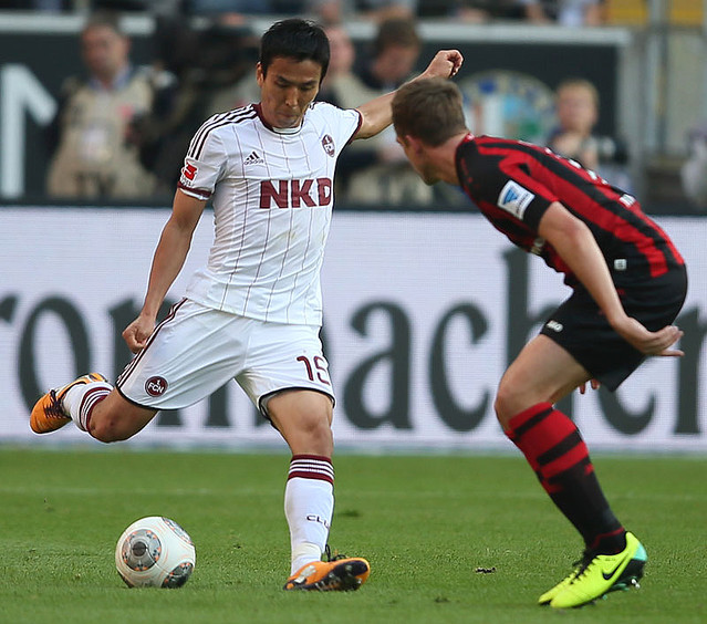 ブンデス12季目！長谷部誠「2008-18 全11シーズン」をユニフォーム姿で