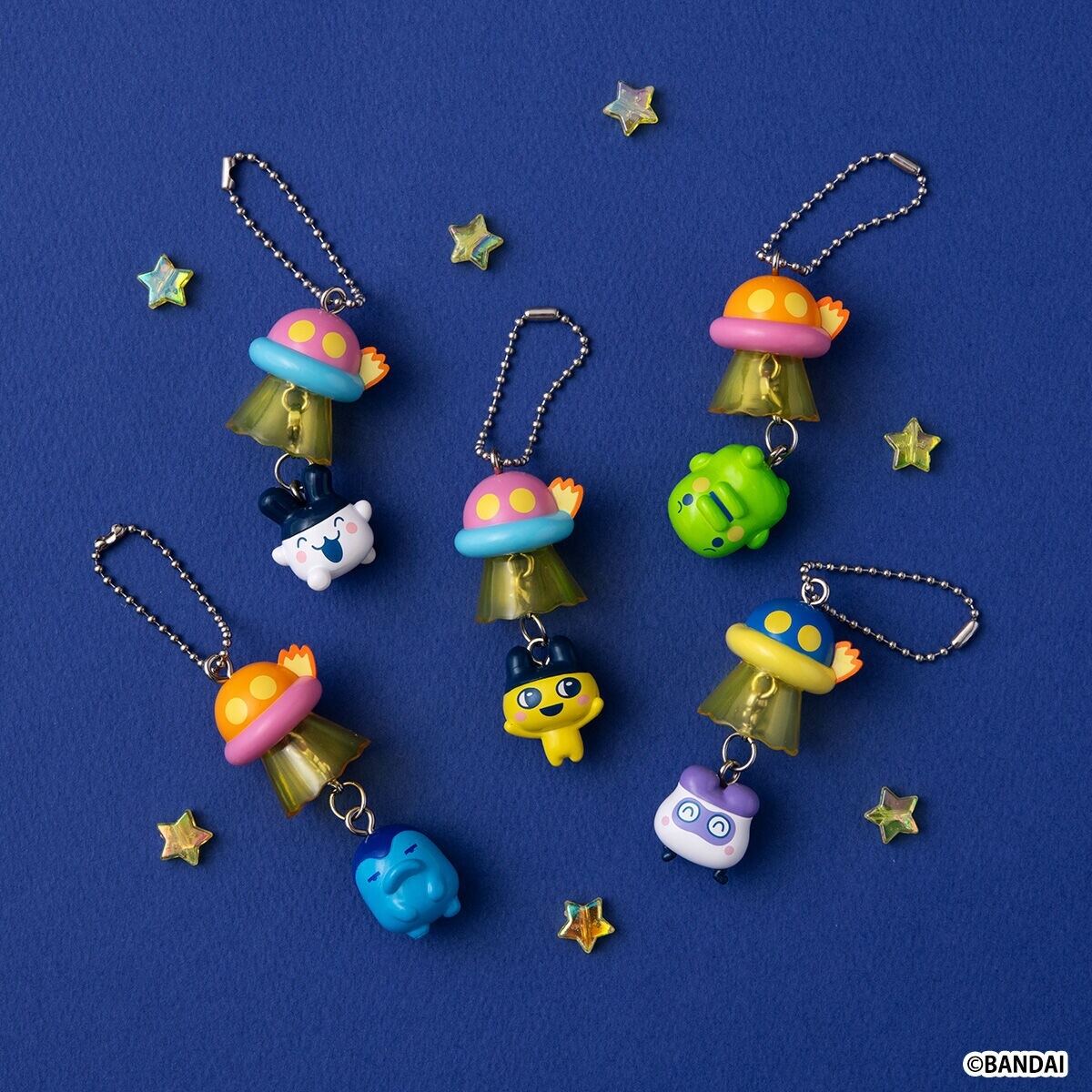 ガシャポンに新作「たまごっち UFOスイング」全5種が可愛い