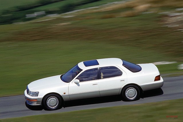 宅送] 超レア 希少 初代レクサス LS400 アルミ製置物 トヨタ自動車田原 ...