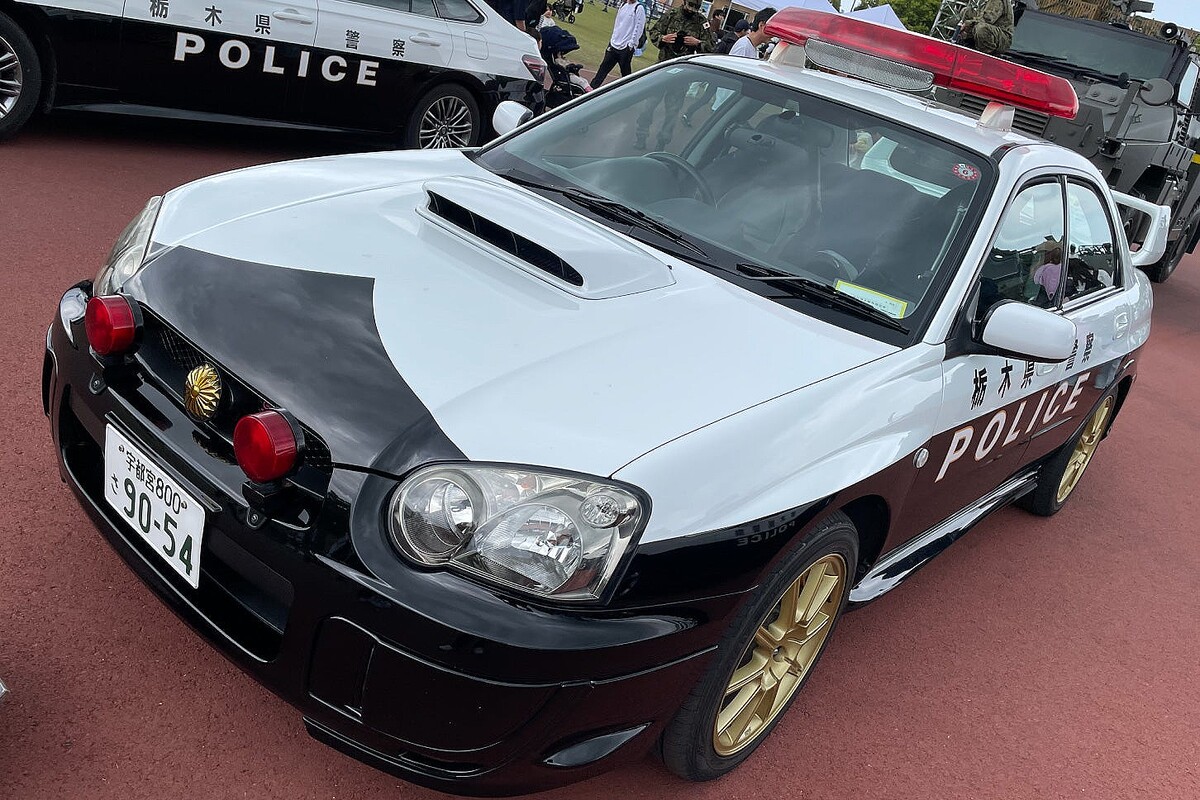 インプレッサ WRX STi」のパトカー！ こいつは速いぞ。栃木県警の