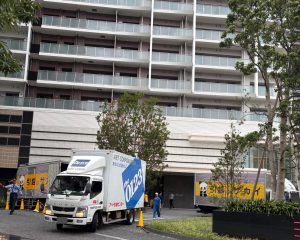 ﳫϸκǽεˤ⤫餺ñۤȼԤΥȥåϿΤ