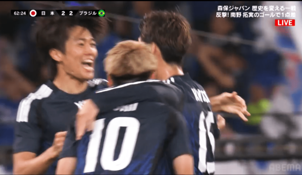 【写真・画像】「見事すぎる…」日本代表、ブラジル戦で前半32分にして2失点…「教科書レベル」「さらっと決めるのが凄い」ファン騒然 1枚目