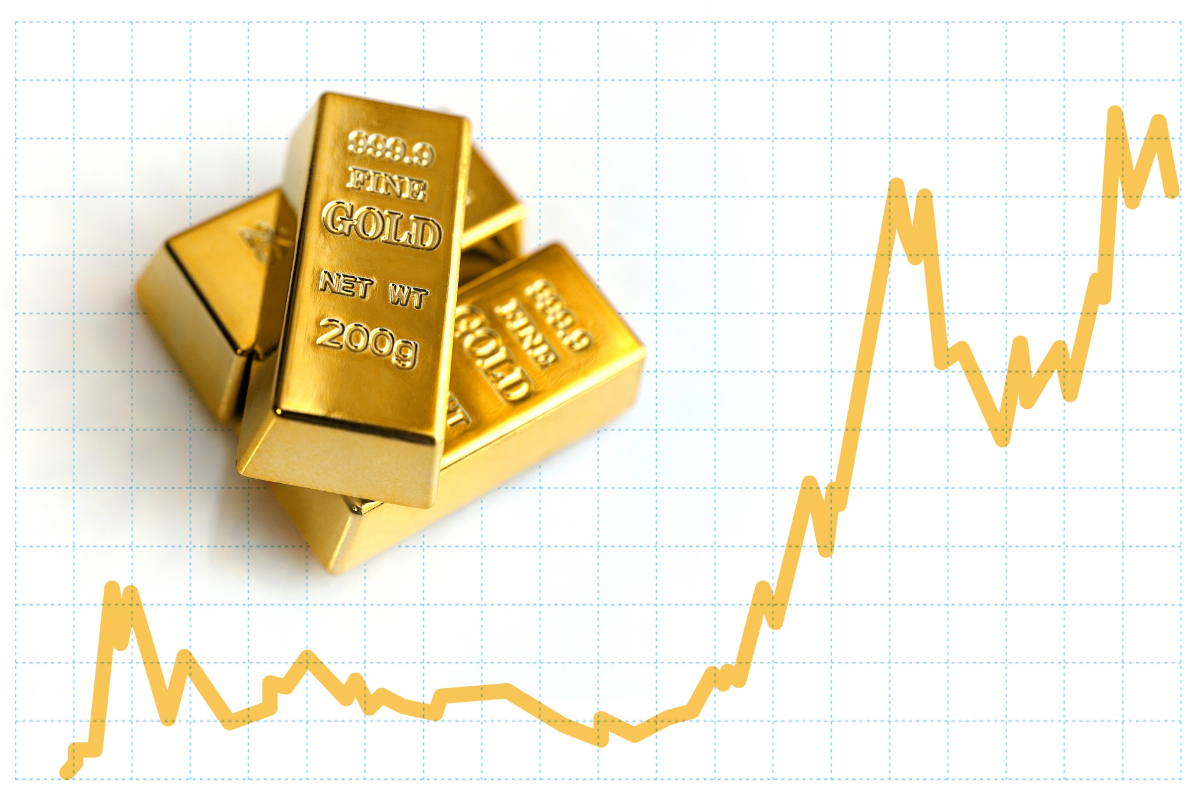 10年前に金100グラム買っていたらいくら儲かった？今後の見通しも解説