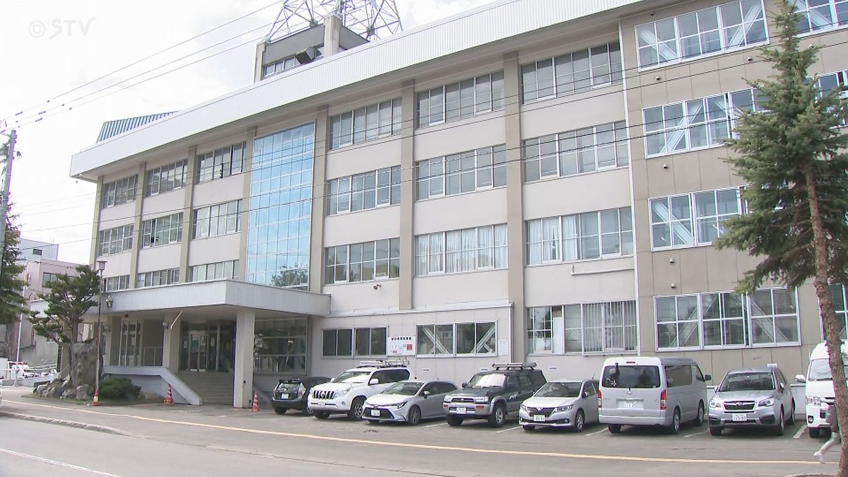 不同意性交容疑で84歳男を逮捕　10代女性と車でホテルへ「性被害にあった」容疑一部否認　旭川 - ライブドアニュース