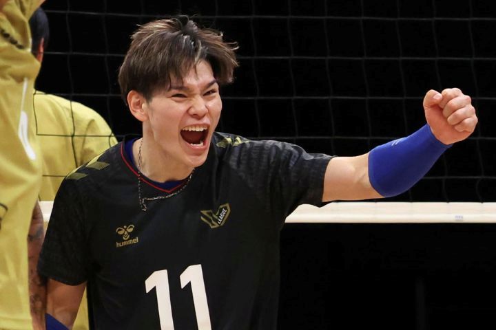 男子バレー・西田有志の「ヘッスラ土下座」に100万超いいね、海外でも話題