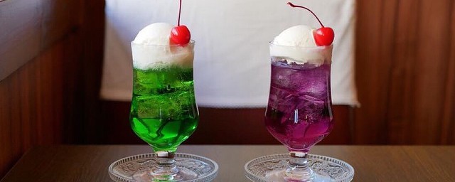 編集tが通う 心やすまるカフェ 喫茶店 渋カフェ その18 仕事をやめて夢を叶えた80年代色の喫茶店 千歳烏山 喫茶宝石箱 Peachy ライブドアニュース