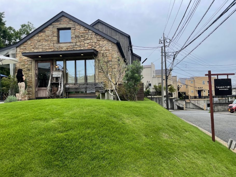 行列が絶えない「丘の上のパン屋」（横浜・たまプラーザ）フルーツ