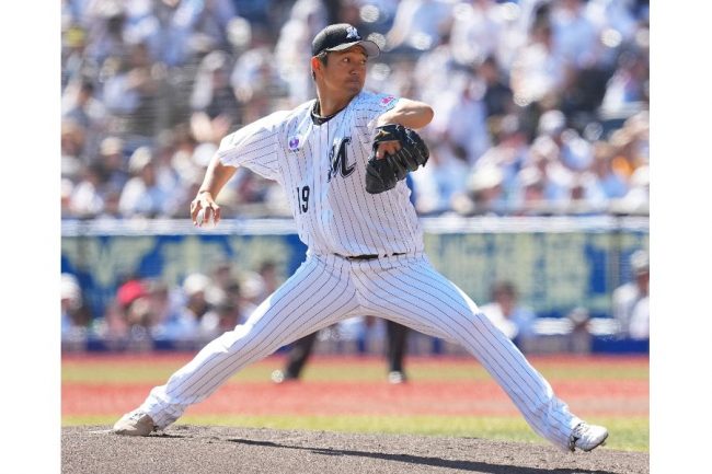 ロッテの唐川侑己【写真：産経新聞社】
