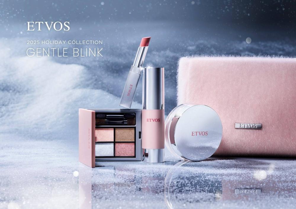 ETVOSの2025年ホリデーコレクション やわらかなピンクとシルバーが輝き