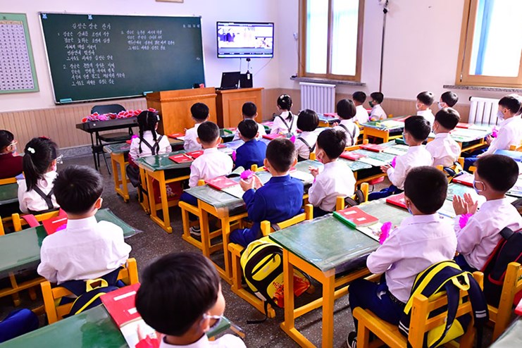 平壌市大同江区域の玉流小学校(画像:対外向けサイト「メアリ」のキャプチャー)