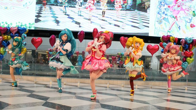 スタプリからヒープリへバトンタッチ ヒーリングっど プリキュア お披露目ショーでエンディングダンスを披露 ライブドアニュース