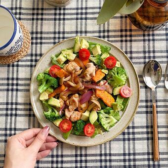 
          体のなかからキレイになって免疫力もアップ！パワーサラダでおいしく体づくり
        