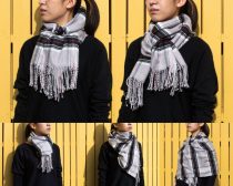 マフラーの巻き方。（左上）ニューヨーク巻き、（右上）ミラノ巻き。左下からポット巻き、アフガン巻き、ケープ風
