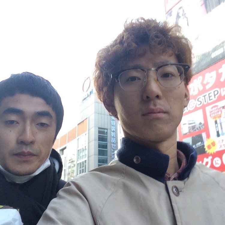 コミュ障で何度もバイトをクビになったけど…相方が惚れ込み、M-1王者に