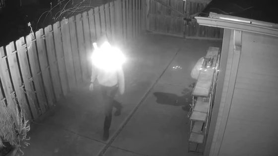 暗闇　丸見え(笑)　観察　赤外線 暗闇でもハッキリ映る赤外線カメラから完全に顔を隠せる服「The Camera