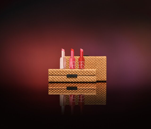 Nars ナーズ ブロンズ ボヤージュ コレクション 誕生 限定パレットや人気製品の限定シェードがミニサイズになり 全4種のセットで展開 Peachy ライブドアニュース