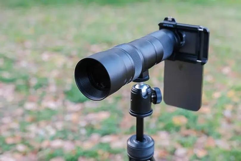 三脚付き スマホ用レンズ HD 60倍 ズームレンズ 望遠レンズ 望遠鏡