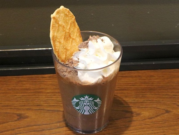 スターバックスコーヒーが「極上のアフォガートフラペチーノ体験」を追求